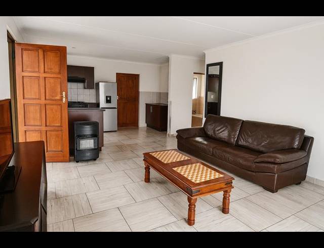 3 BEDROOM TOWNHOUSE FOR SALE IN THE REEDS